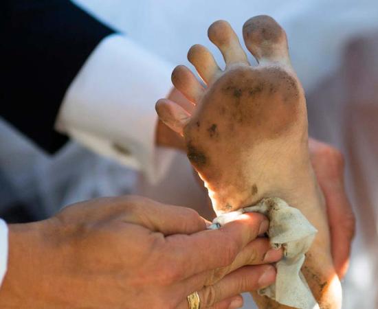 Blackening the Bride. In Scotland, newlyweds are covered in filth. Source: azazello / Adobe Stock.