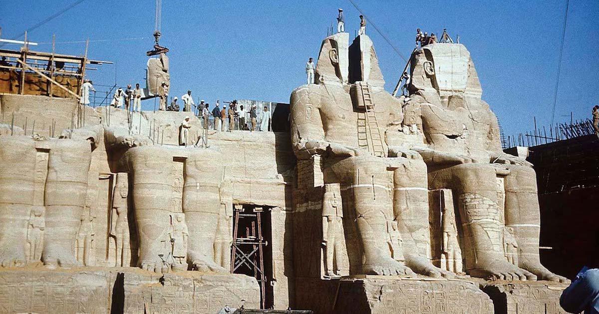 Moving Abu Simbel. Source: Rare Historical Photos. 