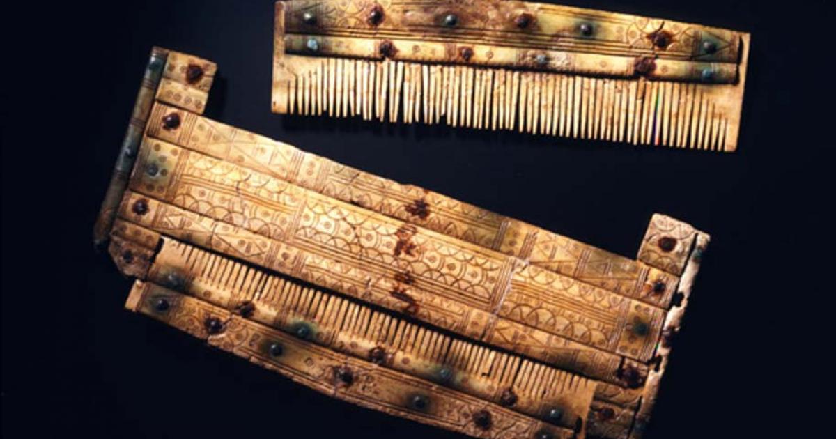 Comb with etui recovered from the Alemannic warrior burials.
