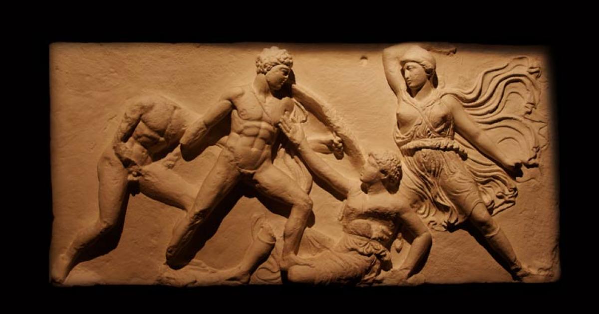 Amazons, ancient roman warriors in a battle.	Source: neurobite/Adobe Stock