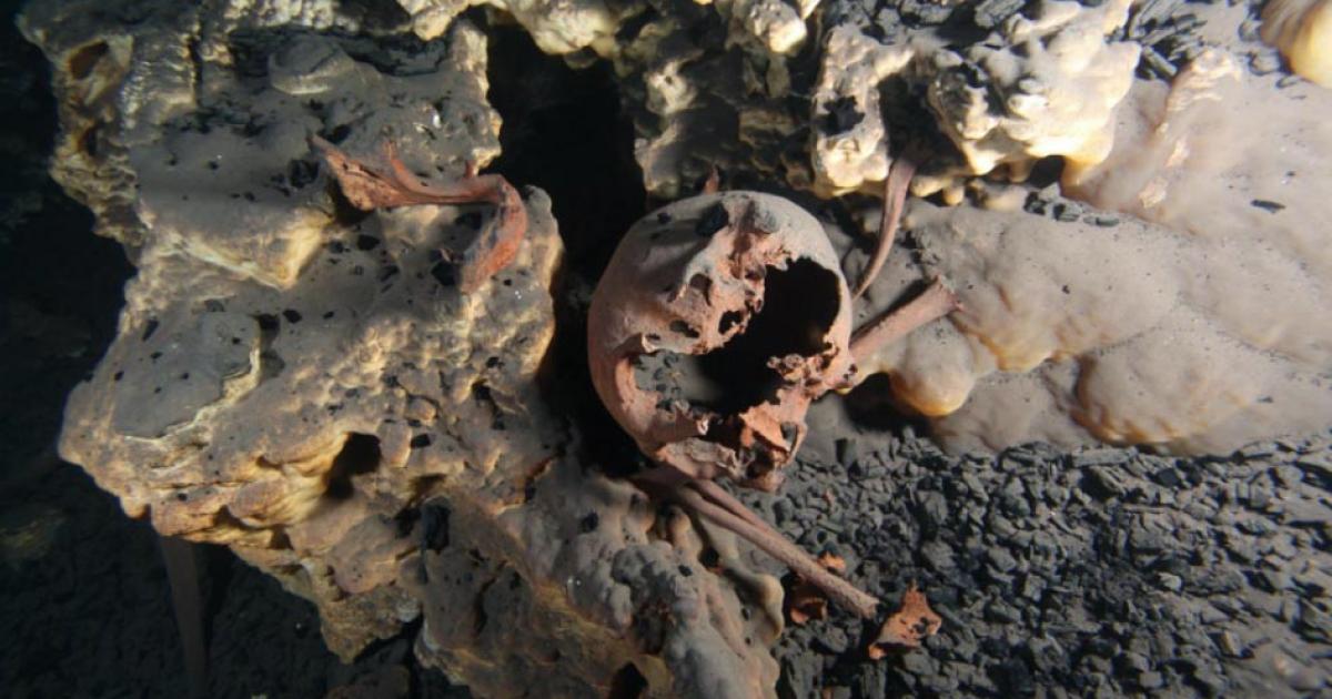 Original position of the skeletal remains inside submerged cave of Muknal.    Source: Jerónimo Avilés /© 2020 Hubbe et al CC BY 4.0