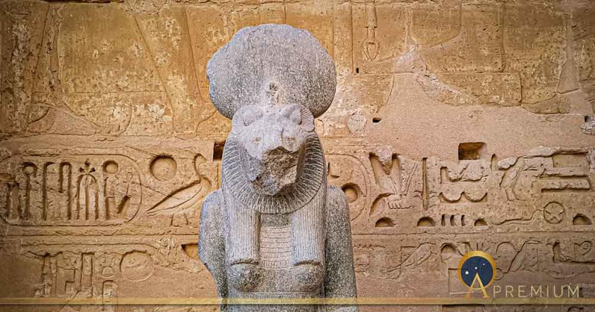 Sekhmet at Rameses III’s temple at Mabinet Habu (abrilla / Adobe Stock)
