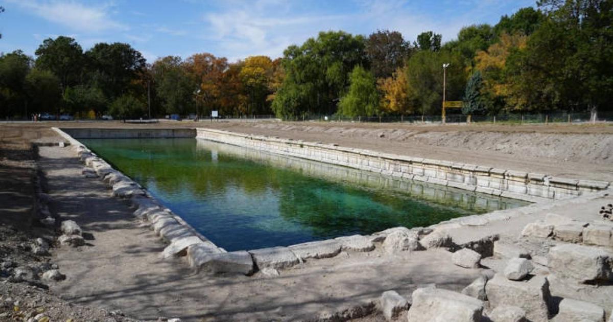 Bacheli Roman Pool, found to be part of a healing sanctuary.