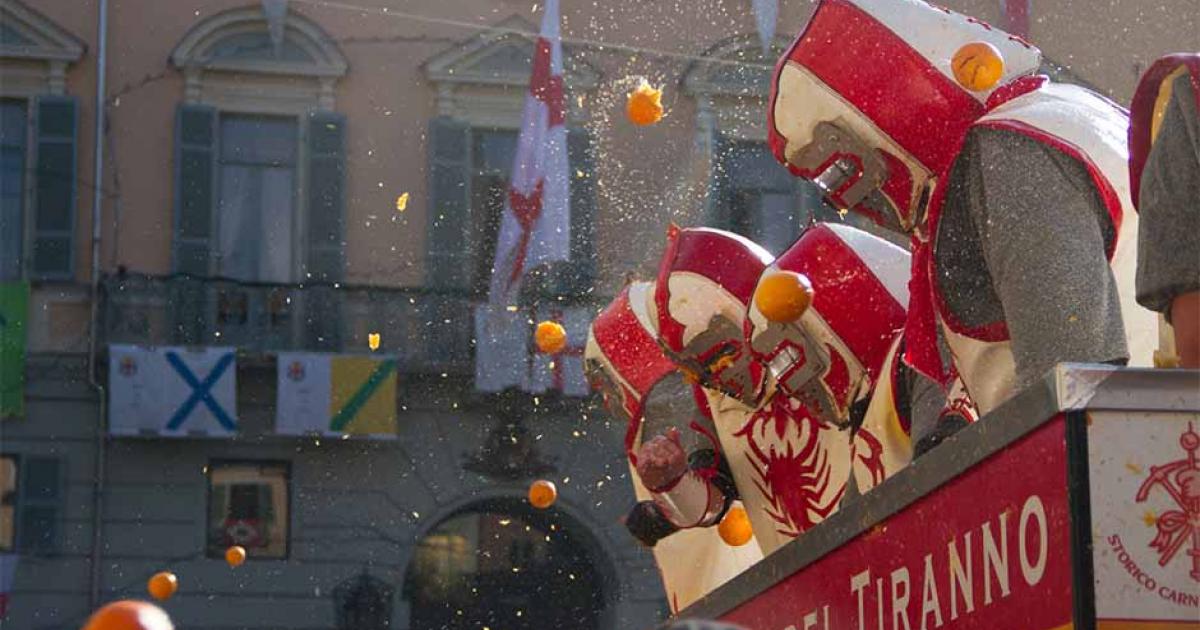 Orange festival of Ivrea. Source: Umur / Adobe Stock.
