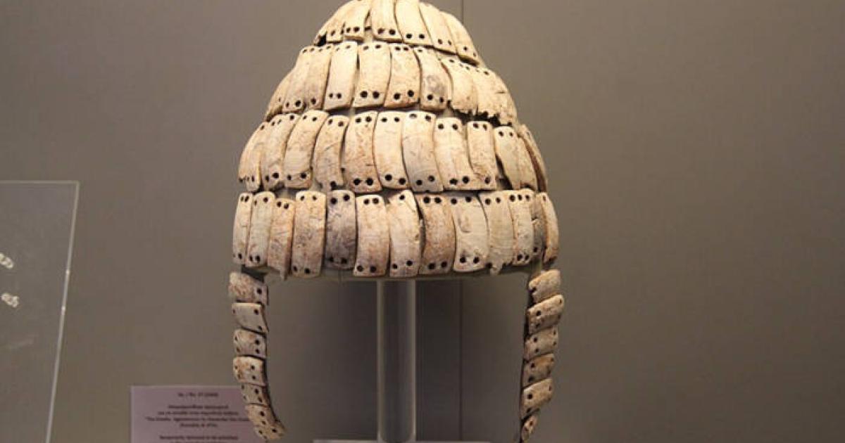 A boar’s tusk helmet from Mycenae (Chamber Tomb 515), similar in type to the newly reported Pylos-area finds. 