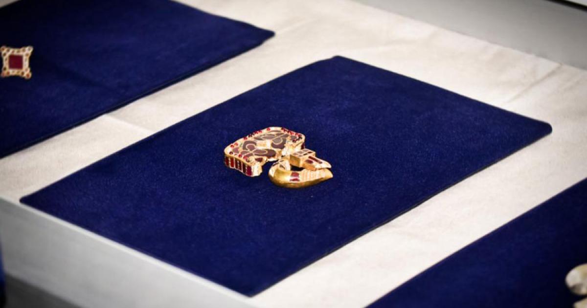 5th century Bohemian gold ring. 	Source: Central Bohemia Region - Regional Authority