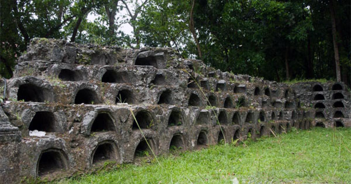 Bohol Empty Tombs
