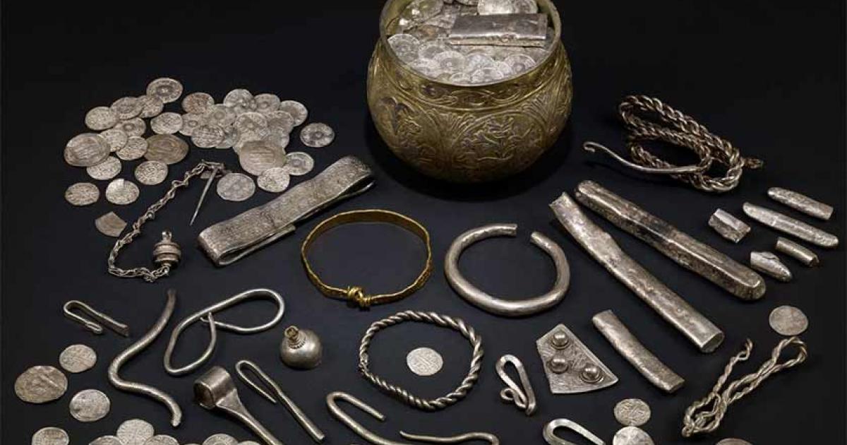 The Vale of York Hoard, Yorkshire, 9th century AD. A truly British treasure.     Source: Portable Antiquities Scheme / CC BY 2.0