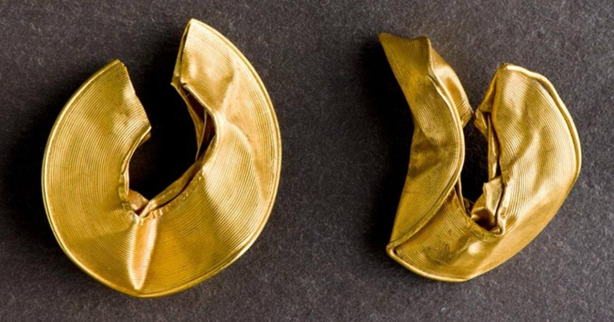 Bronze Age gold rings - Wales