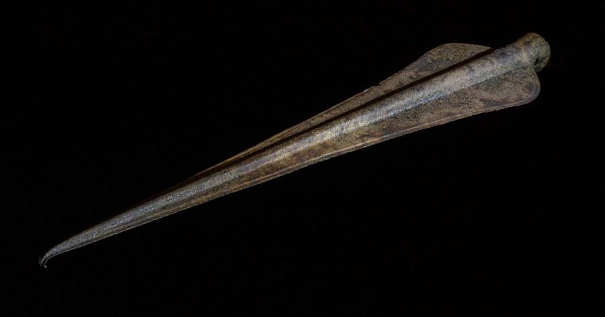 Rare Bronze Age Spearhead has Remained Intact for Thousands of Years!