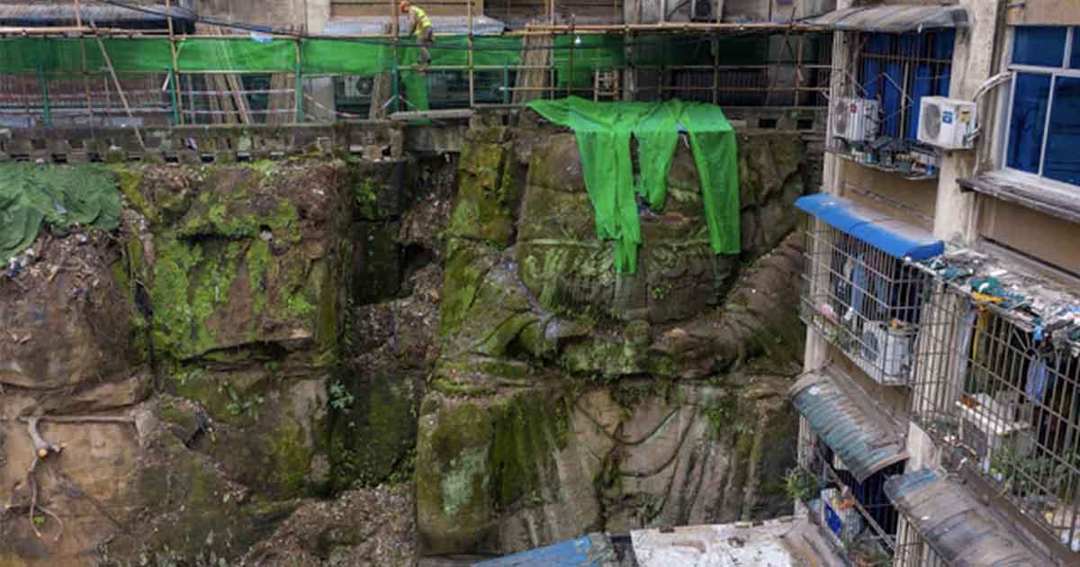 Surprise Discovery of a Headless Buddha Statue Beneath Chinese Apartments