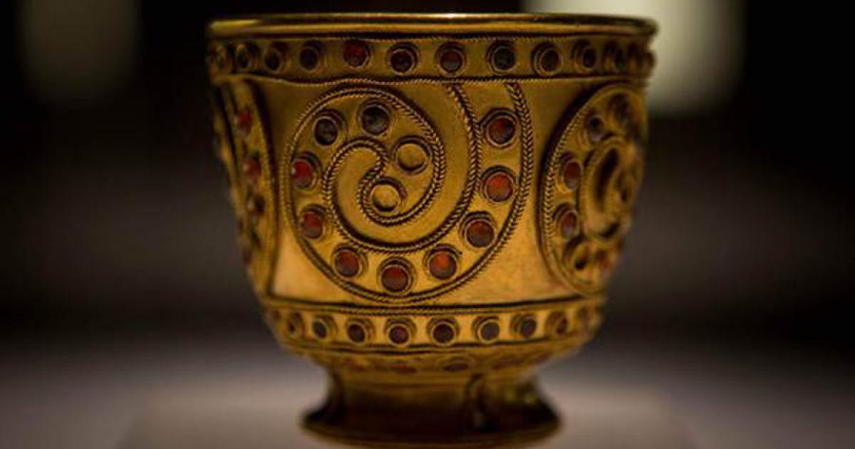 Trialeti Gold Goblet from ancient Georgia, 1700 – 1500 BC, when gold was still in fashion in every way.		Source: Steve Batiuk / ASOR Photo Collection