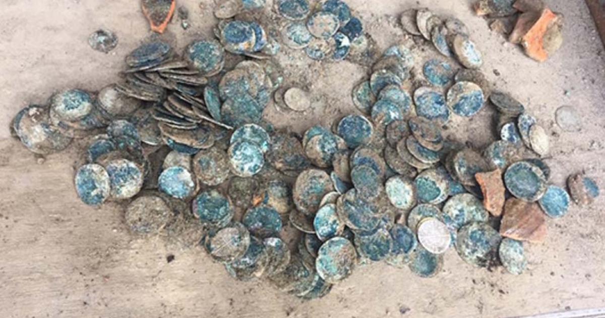 15th century gold and silver coins found in the Netherlands