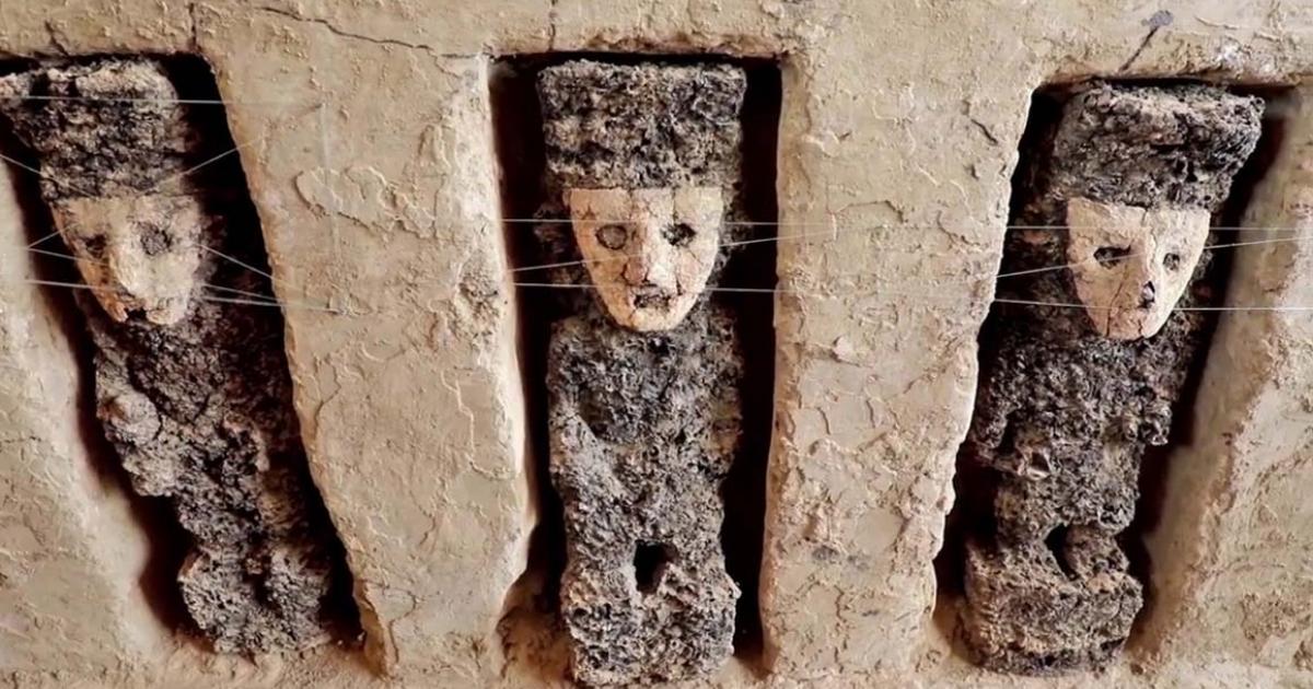 At Chan Chan statues thought to be marking tombs have been found. 