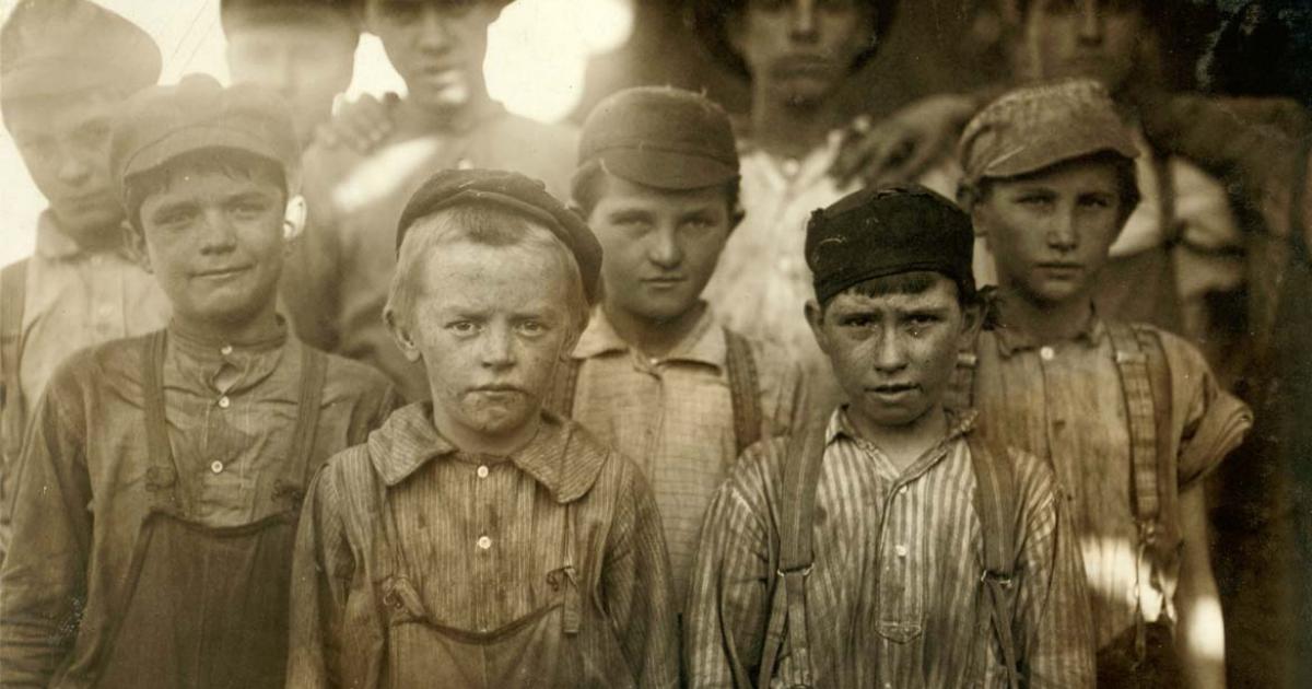Child labor at Avondale Mills in Birmingham, Alabama, 1910