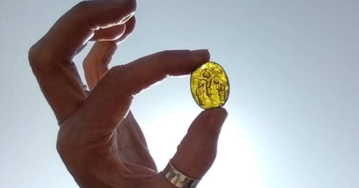 The jewel discovered in England featuring Christs crucifiction, with Mary and John