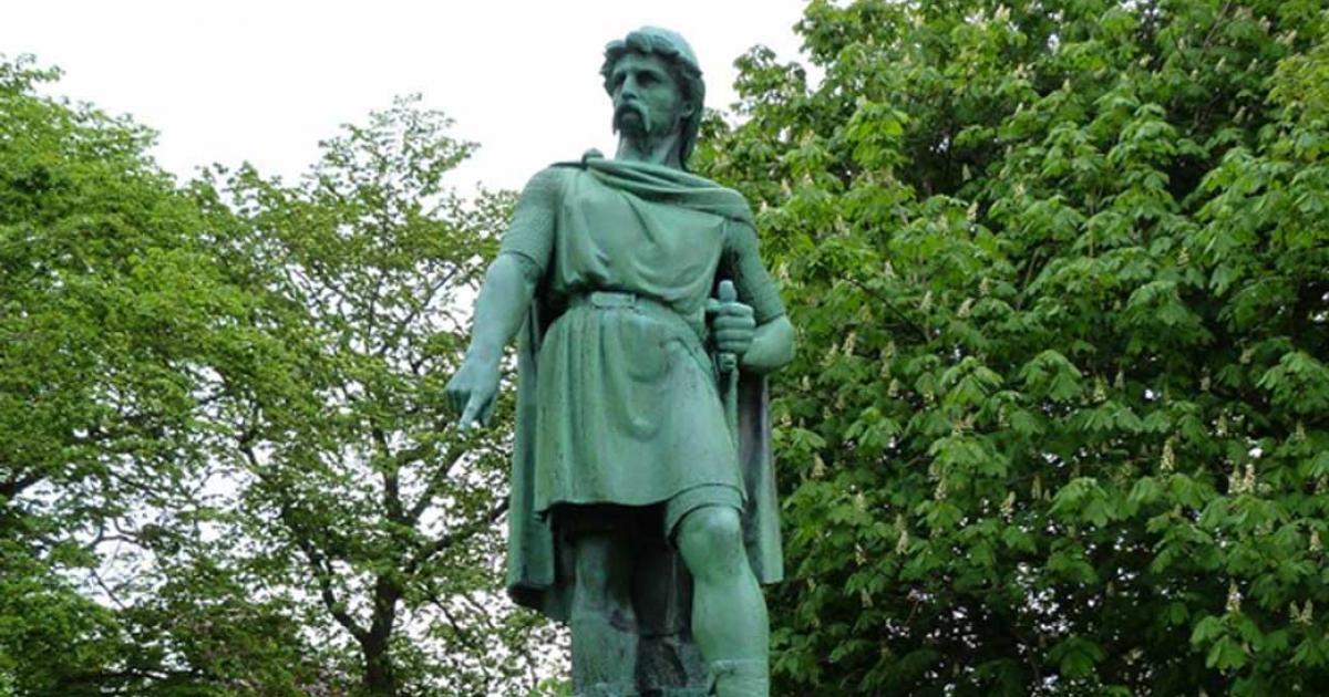 Statue of Rollo, Duke of Normandy in Ålesund, Norway. The Clameur de Haro is traditionally believed to have been a plea towards this ruler. 