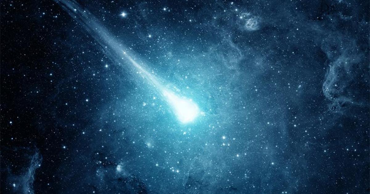 Representative image of the comet Atlas in the night sky.      Source: Tryfonov / Adobe stock