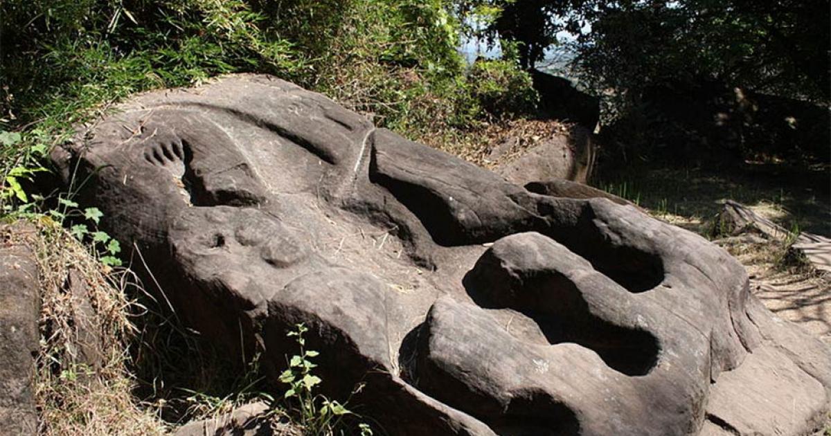 The Crocodile Stone of Vat Phou Temple, Laos. Photo source: Mattun0211 / CC0