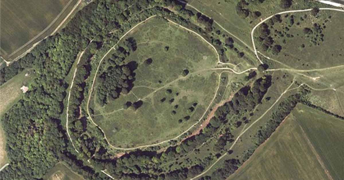 Aerial image of Danebury Fort, an Iron Age hillfort in Hampshire, England. Source: Hampshire Hub and University of Southampton/OGL v1.0OGL v1.0