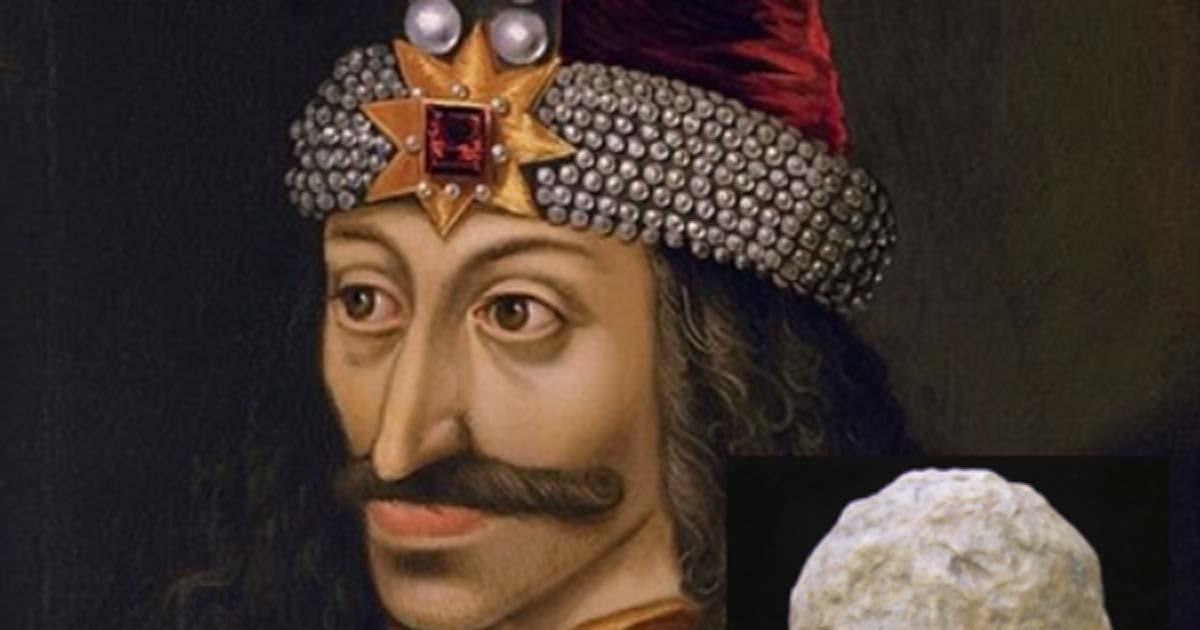 Detail of a portrait of Vlad Ţepeş, the Impaler, Prince of Wallachia (1456-1462) (died 1477). Weapons of this man who inspired the vampire Dracula have been found in Bulgaria. Source: Public Domain