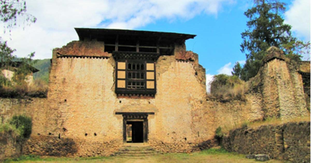 Drukgyel Dzong, Bhutan       Source: Chuck Moravec / CC BY 2.0