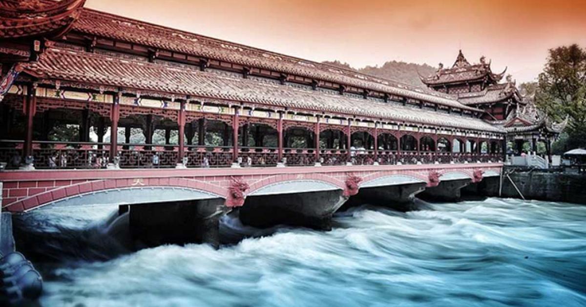 South Bridge, Dujiangyan, Sichuan, China. 