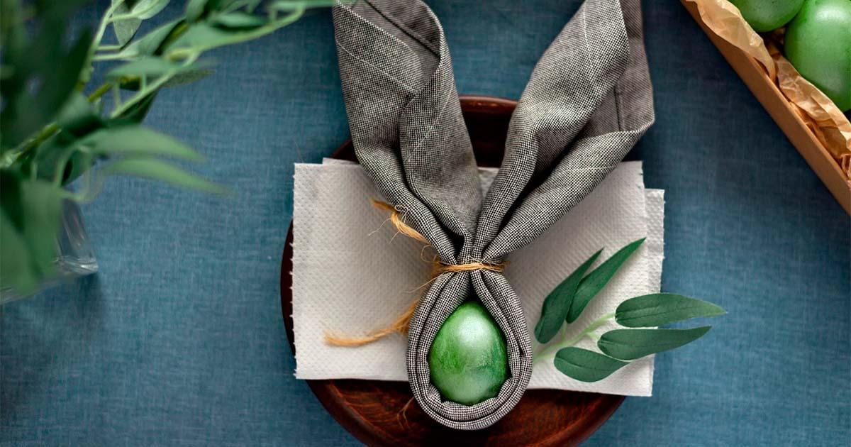 Easter table decoration. Source: Viktoriia / Adobe Stock.