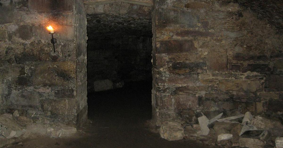 The damp, dark, and chilling chambers and tunnels of the Edinburgh Vaults. 