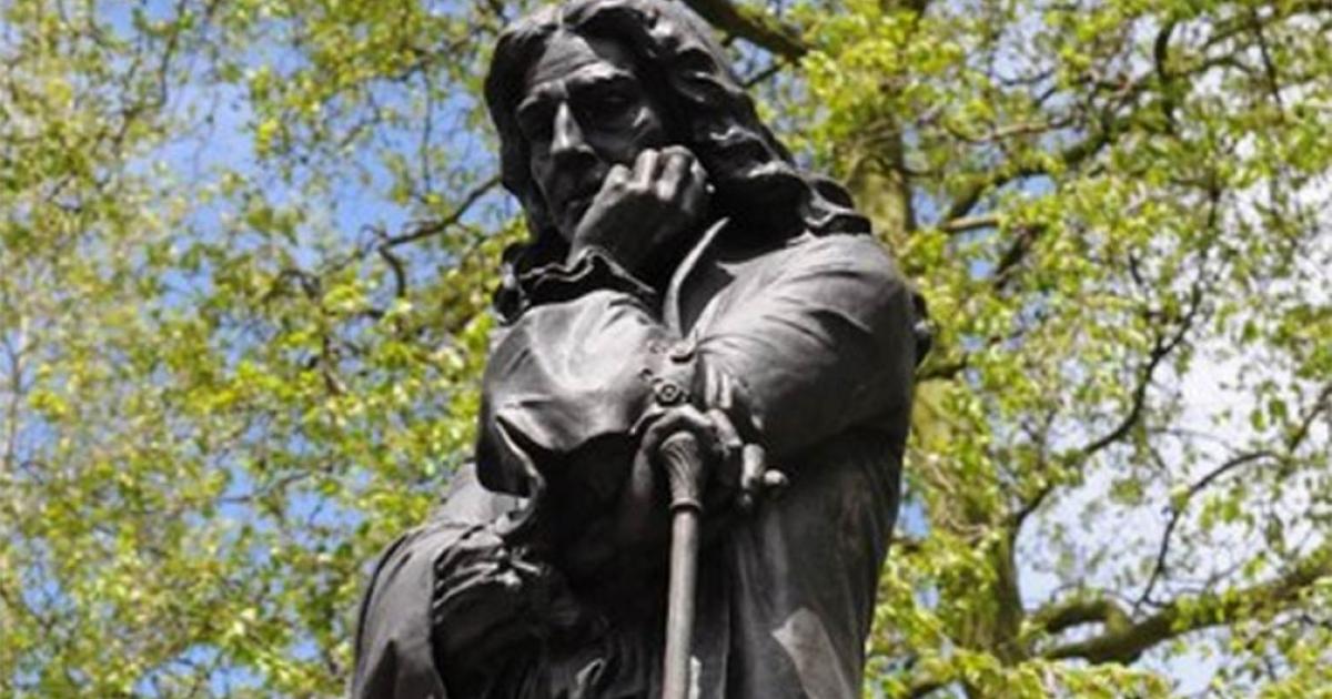 Edward Colston Statue in Bristol City Centre Has Been Toppled   Source: CC BY-SA 2.0