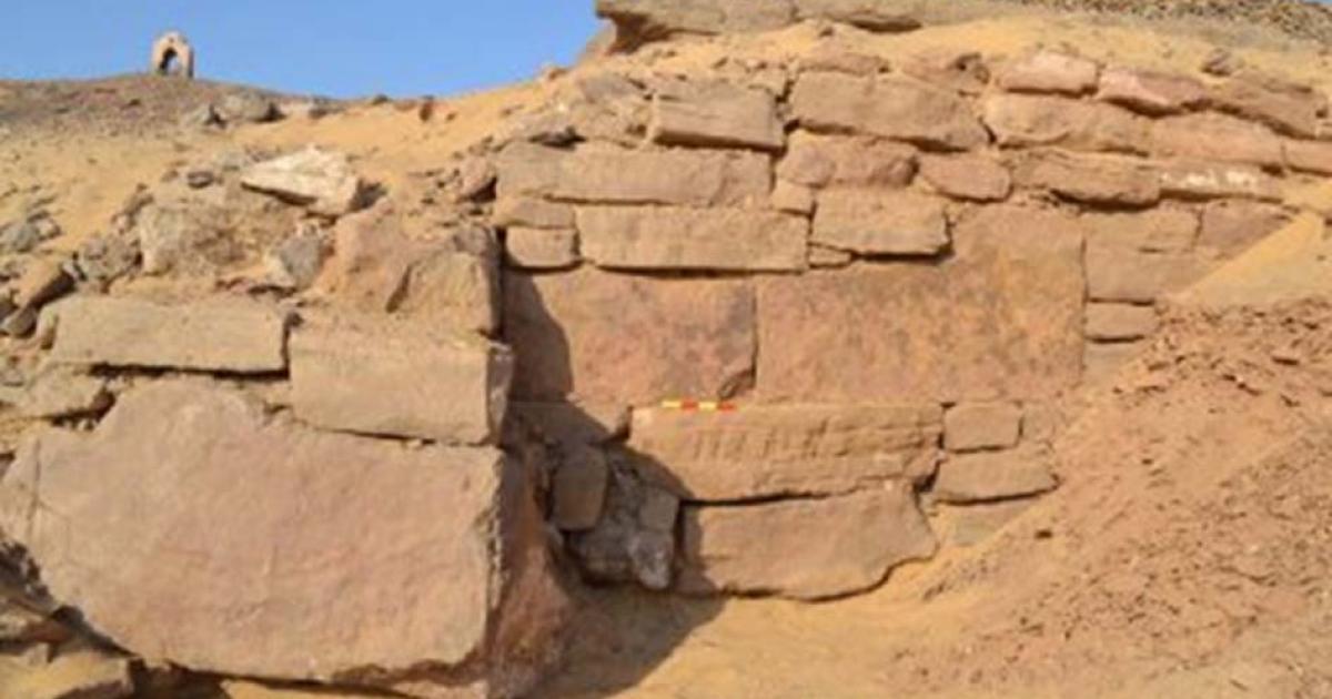 Newly Discovered Wall in Elite Egyptian Cemetery Believed to be Hiding 4,200-Year-Old Tombs