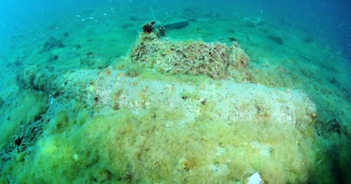 Three 16th Century English Cannons and the Remains of a Galley Discovered During Cleanup on a Spanish Beach