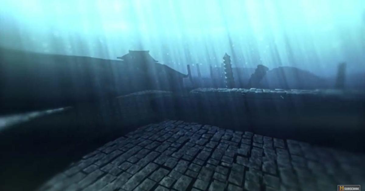 The underwater ruins of Fuxian Lake in China are an enigma. Their age is enough to set the forgotten city apart, but the strange carvings still gracing the submerged stones really confuses archaeologists.