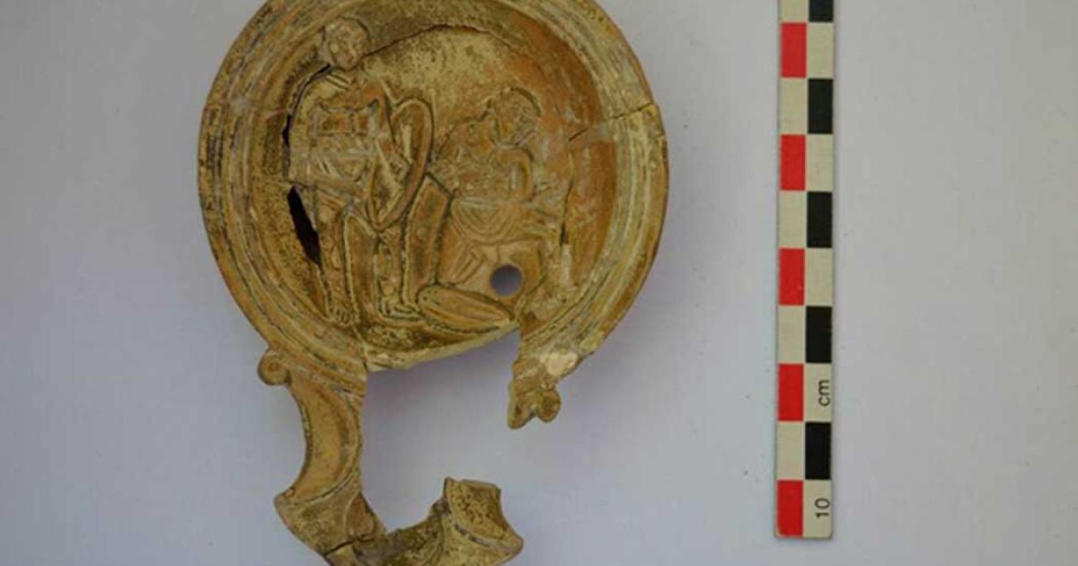 Decorated Hellenistic pot lid found at the site. 