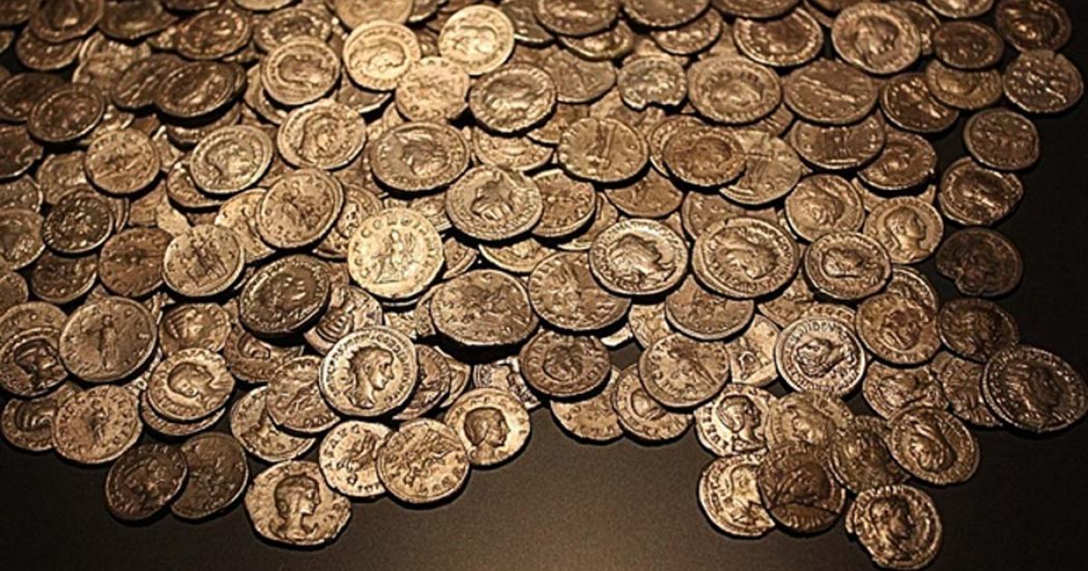 Representational image of Roman gold coins.