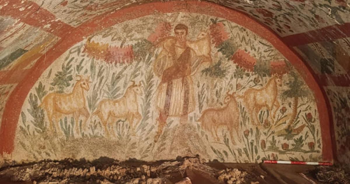 Frescoed chamber tomb at Hisardere Necropolis in Iznik, showing the Good Shepherd scene on the back wall. 