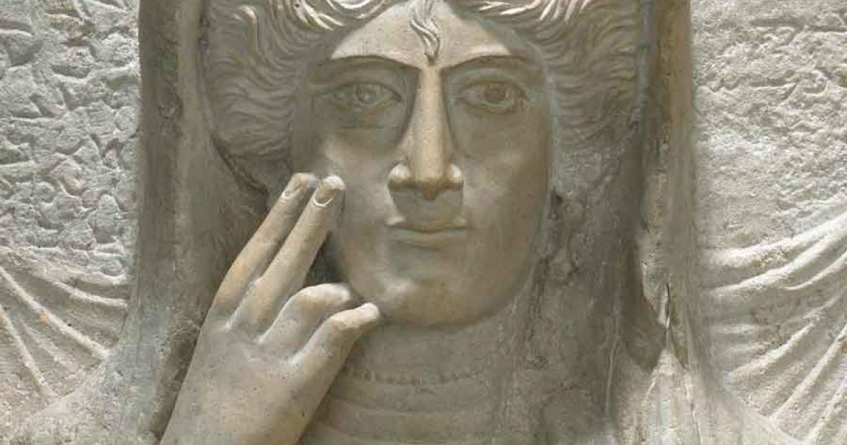 The Quest to Understand Haliphat’s Speaking Handshapes 