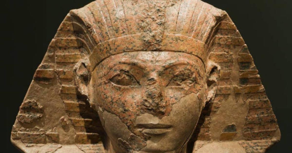 Damaged face of Pharaoh Hatshepsut statue.