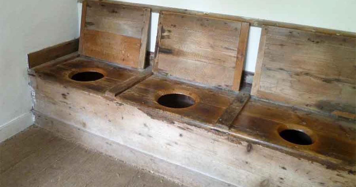 Helle’s Toilet: Three-Person Loo Seat was Unusual Medieval Status Symbol