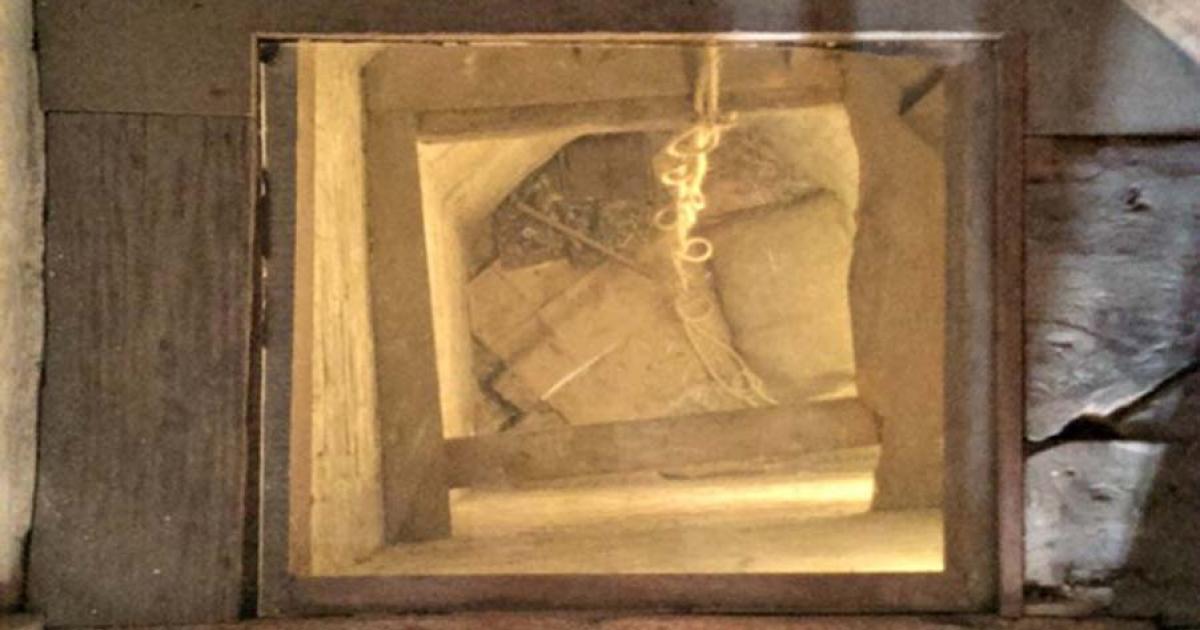 Scientists Unravel Secrets of a Hidden Room Within a Hidden Room in English Tudor Mansion