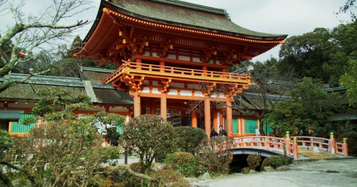 Kamigamo Shrine is an important Shinto sanctuary in northeast Kyoto, first founded in 678. It is one of the oldest Shinto shrines in Japan, and has been designated by UNESCO as a World Heritage Site. 