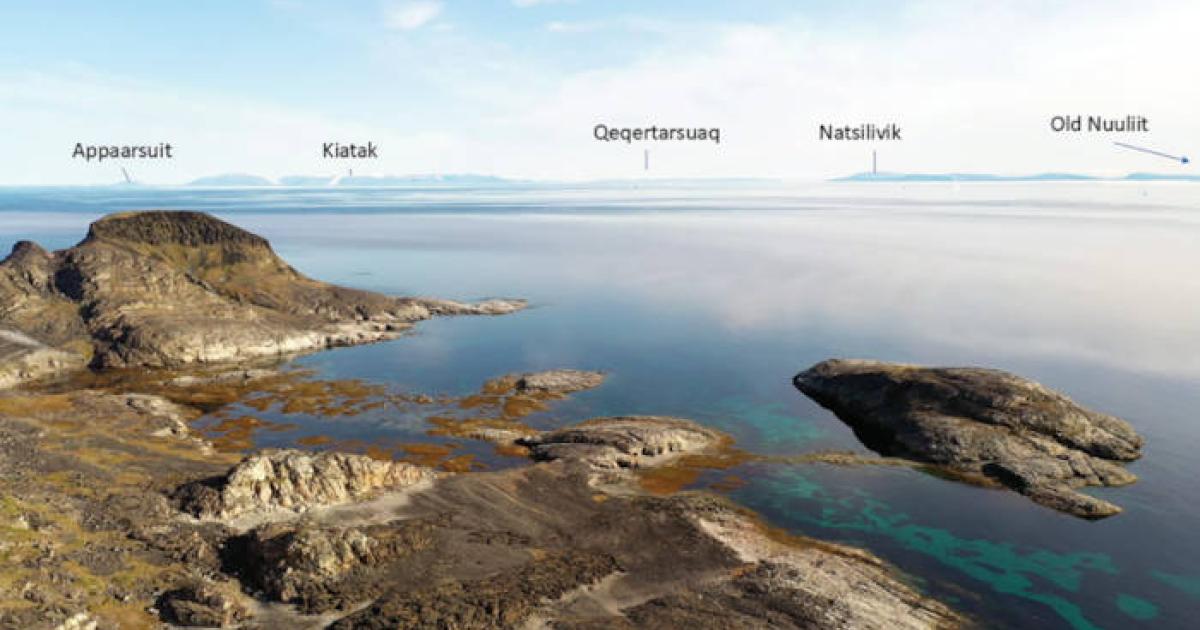 : A view of the crossing between Kitsissut and the shores of northwest Greenland.