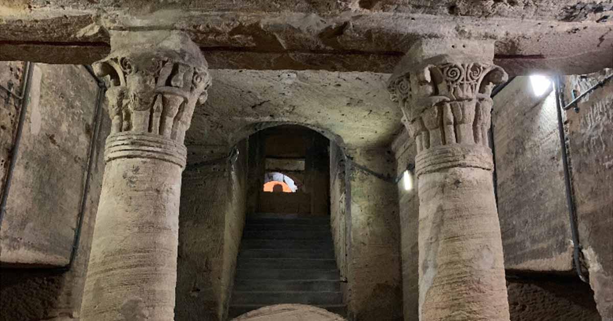 Inside the Catacomb of Kom El Shoqafa. The catacombs of Kom El Shoqafa `Mound of Shards` is a historical archaeological site located in Alexandria, Egypt, and is considered one of the Seven Wonders.  Source: mekarim/Adobe Stock