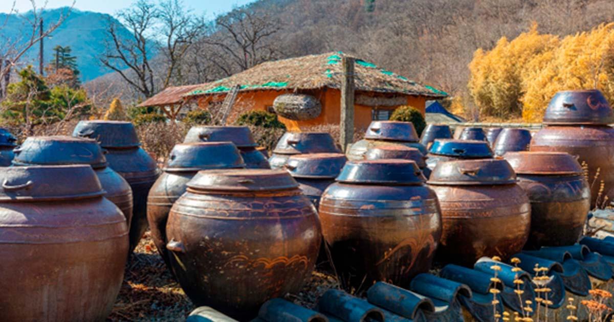 Onggi pottery vessels for making kimchi. Source: MIN CHEOL KIM / Adobe Stock.