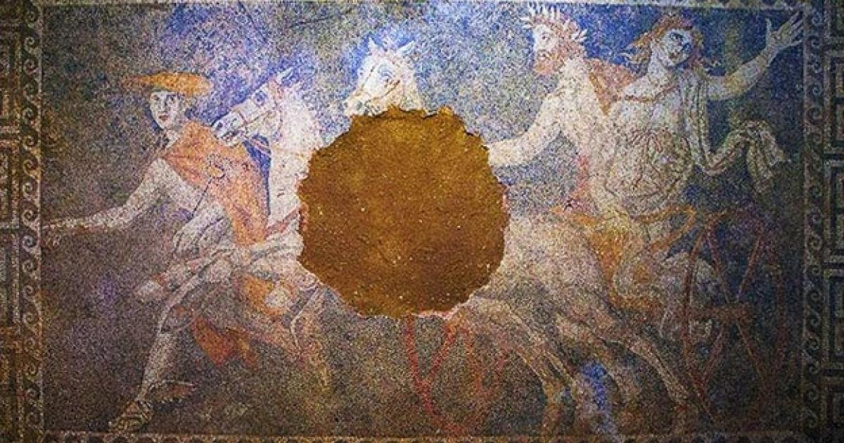 The mosaic of the third chamber of the Amphipolis tomb, representing the Abduction of Persephone by Pluto. 