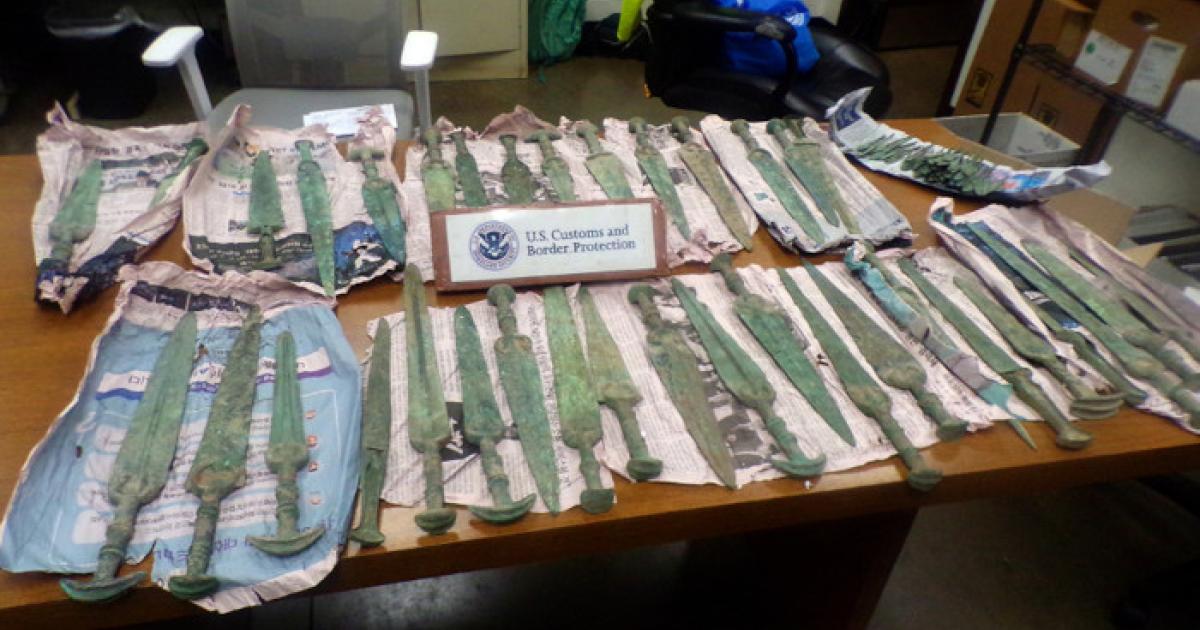 Huge selection of looted Bronze Age swords seized by US Border Security