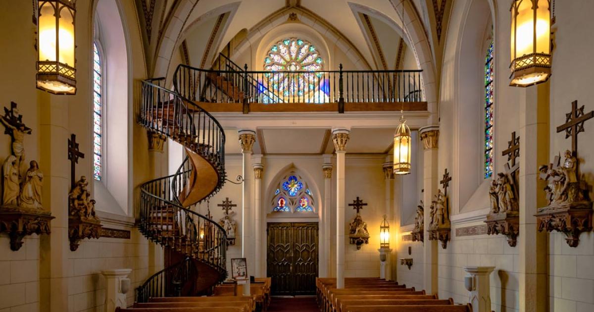 The helix staircase in Loretto Chapel is said to be a miracle.