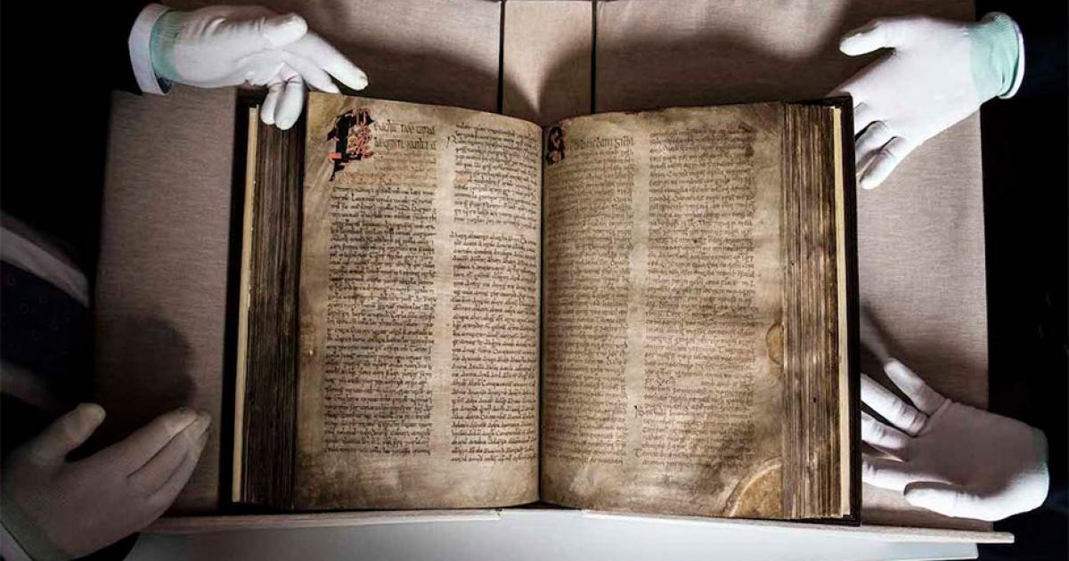 An Exceptional Medieval Irish Book Returns to Ireland