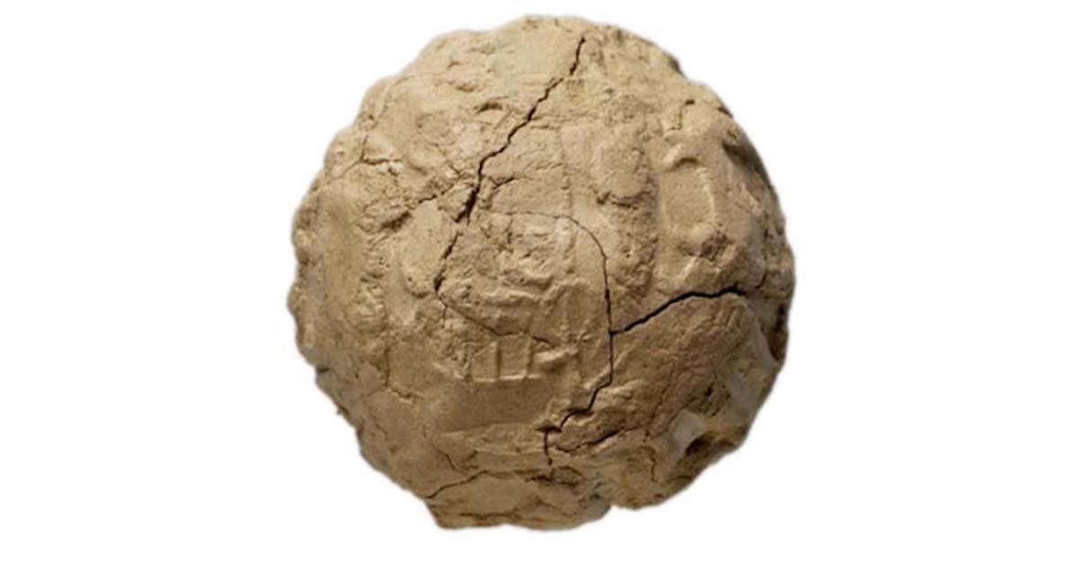 Mesopotamian clay balls have been unearthed in Iran. Source: Fair use
