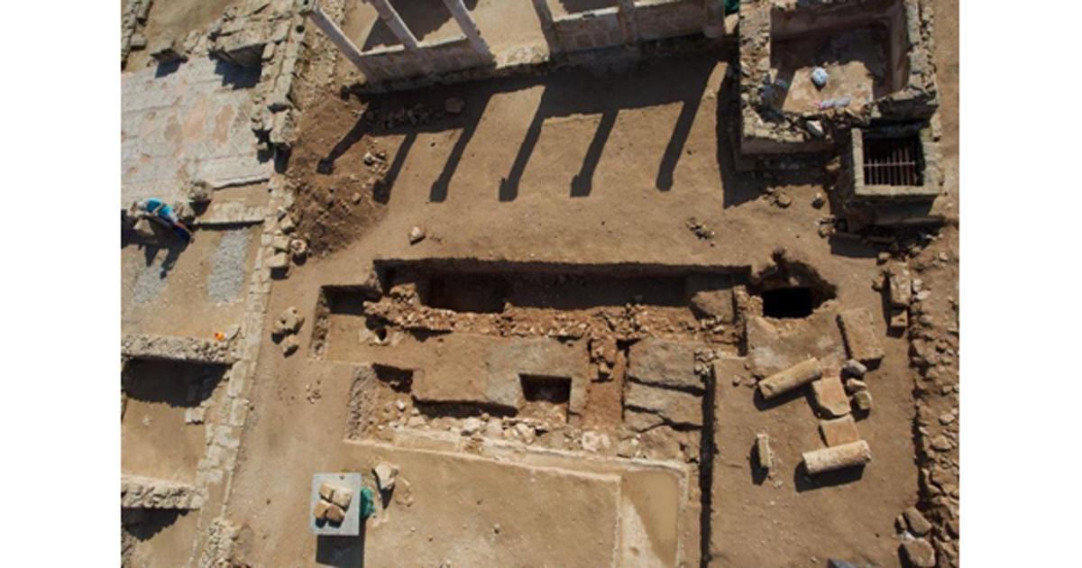 A house and villa in Nea Paphos, a town of vital importance to Greek and Egyptian rulers for its harbor and nearby timber for ship construction.